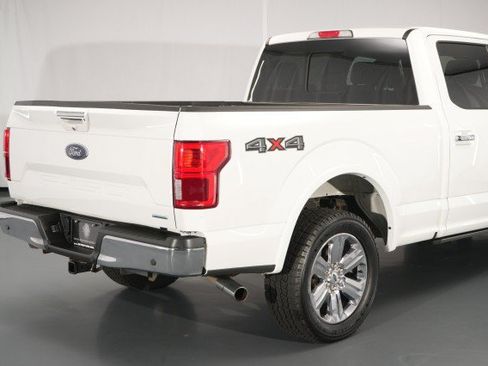 Used 2020 Ford F150 Lariat w/ Equipment Group 502A Luxury AWD/4WD image 16