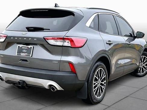 Certified 2022 Ford Escape SEL w/ Class II Trailer Tow Package image 12