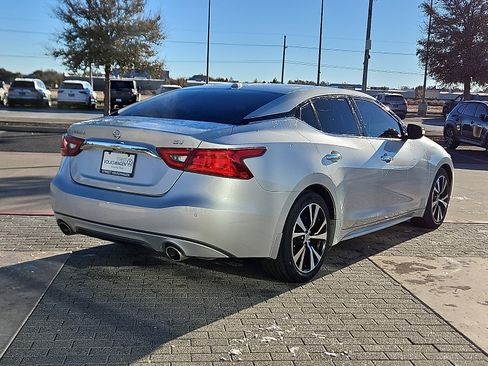 Used 2018 Nissan Maxima 3.5 SV image 3