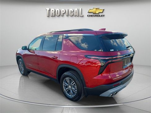 New 2026 Chevrolet Traverse LT w/ Driver Confidence Package image 3