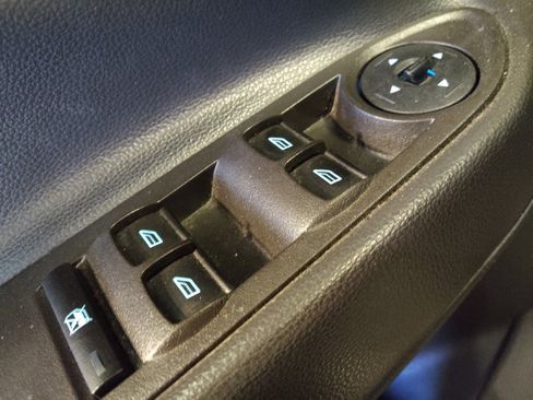 Used 2018 Ford Escape SEL image 27