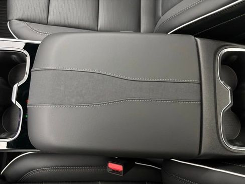 New 2026 Buick Enclave Sport Touring w/ Power Package image 31