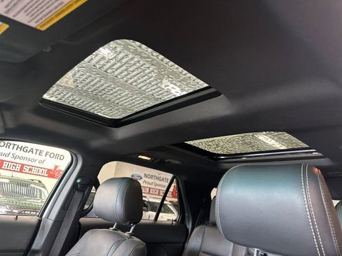 Used 2015 Ford Explorer Sport AWD/4WD image 4
