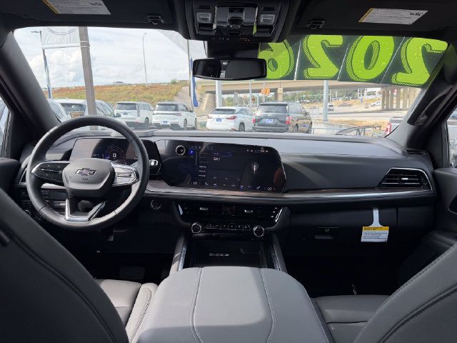 Used 2026 Chevrolet Tahoe Z71 w/ Sun And Tow Package AWD/4WD image 16