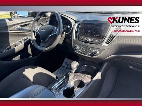 Used 2023 Chevrolet Malibu LT w/ Driver Confidence Package FWD image 40