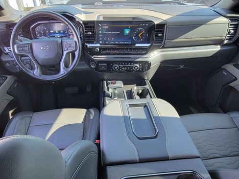 Used 2022 Chevrolet Silverado 1500 ZR2 AWD/4WD image 22