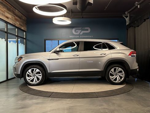 Used 2020 Volkswagen Atlas Cross Sport SEL w/ Cross Sport MDO Package image 6