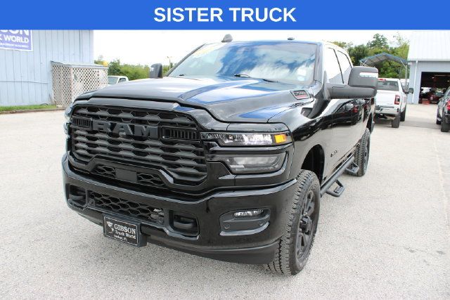 Used 2026 RAM 2500 Big Horn AWD/4WD image 3
