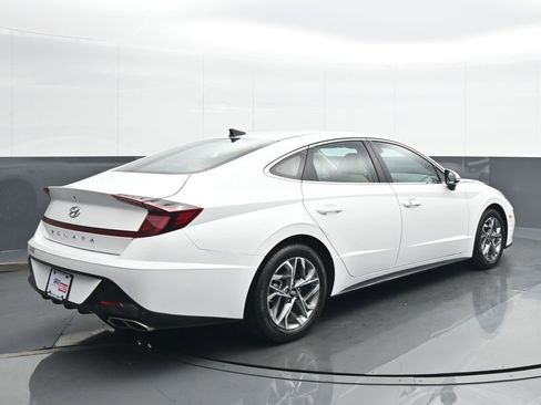 Used 2023 Hyundai Sonata SEL w/ Cargo Package image 6