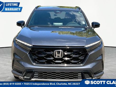 Used 2025 Honda CR-V Sport image 2