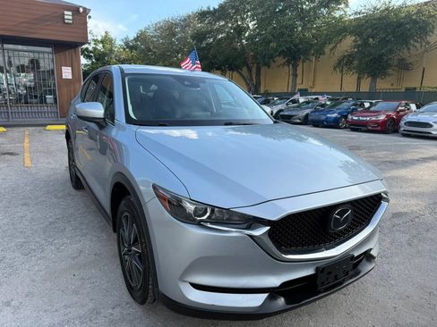 Used 2018 MAZDA CX-5 Touring w/ Preferred Equipment Package AWD/4WD image 3