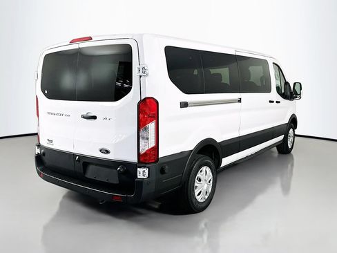 Used 2024 Ford Transit 350 XLT RWD image 7