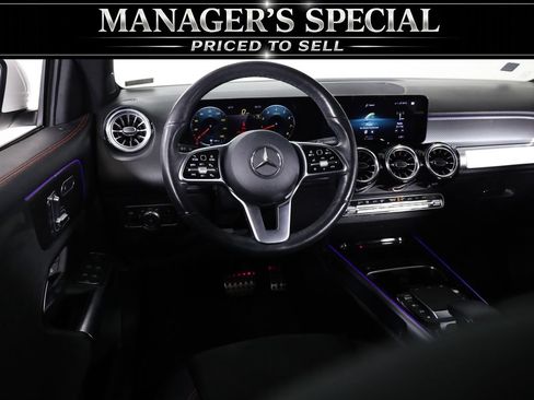 Used 2022 Mercedes-Benz GLB 250 4MATIC image 30