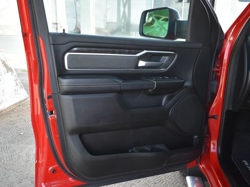 Used 2022 RAM 1500 Big Horn AWD/4WD image 11