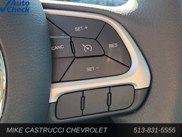 Used 2023 Jeep Renegade Latitude AWD/4WD image 16