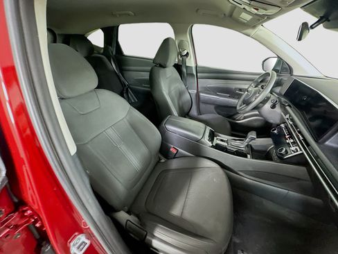 Used 2025 Hyundai Tucson SEL FWD image 31