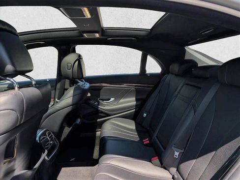 Used 2014 Mercedes-Benz S 550 Sedan image 19