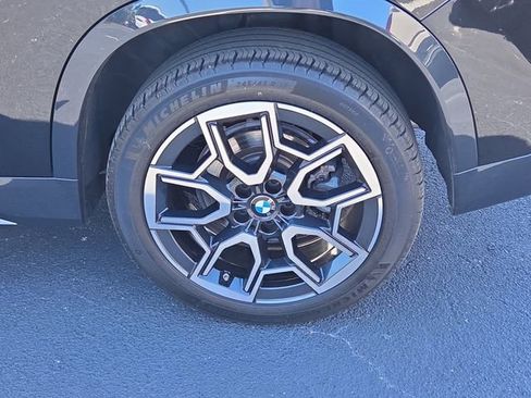Used 2023 BMW X1 xDrive28i w/ Premium Package image 8
