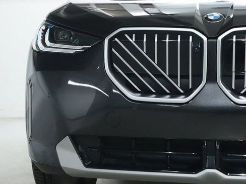 Used 2026 BMW X3 xDrive30 w/ Premium Package image 7