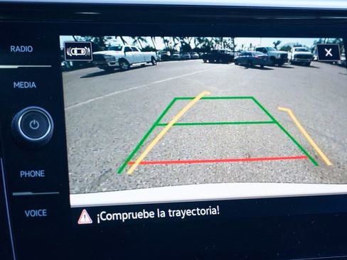 Used 2023 Volkswagen Atlas Cross Sport SE image 31