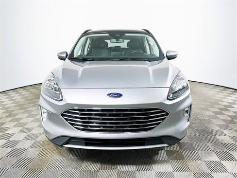 Used 2022 Ford Escape Titanium w/ Titanium Premium Package image 8