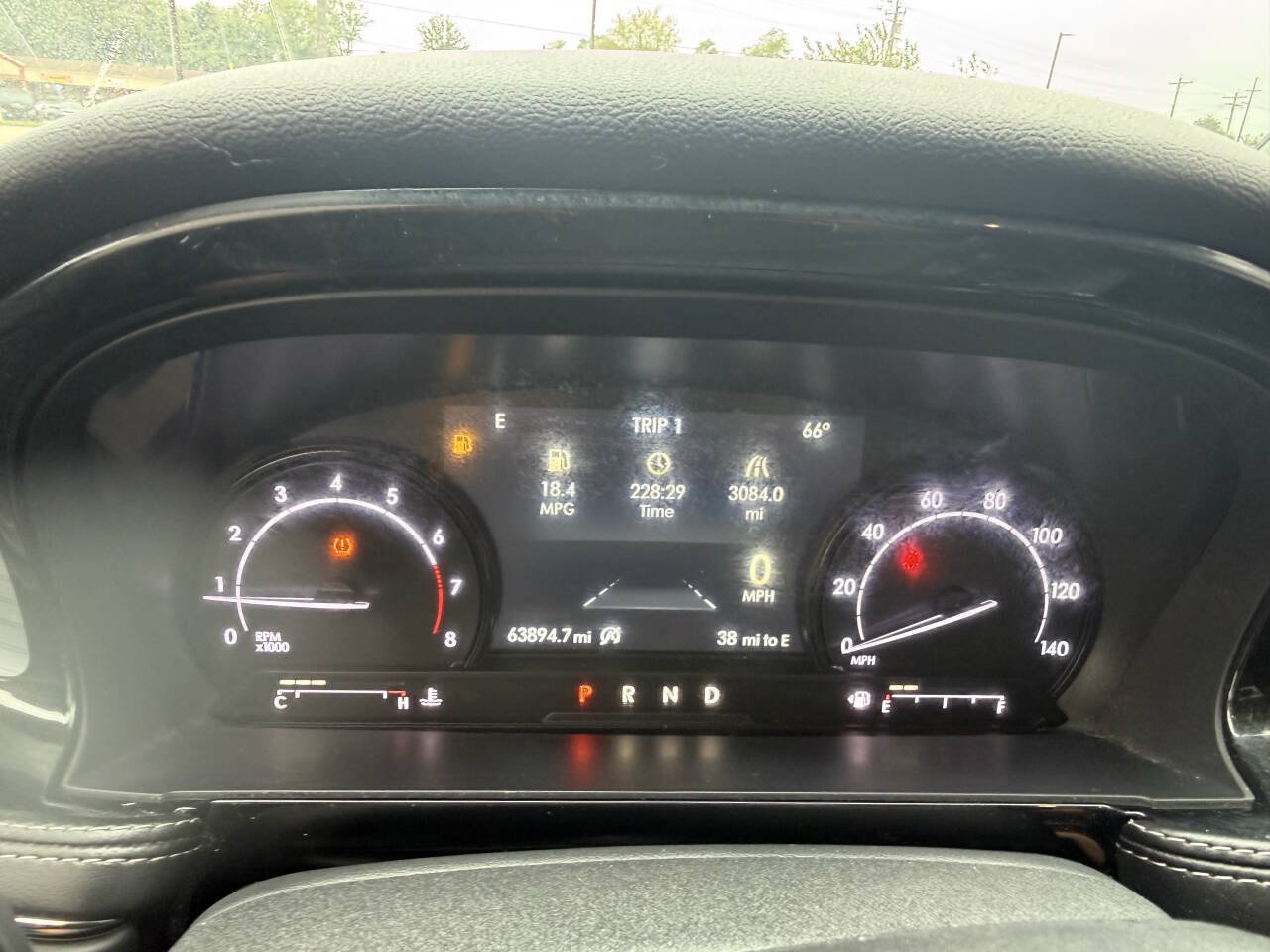 Used 2020 Lincoln Corsair FWD w/ Rear Removable Package Tray image 23