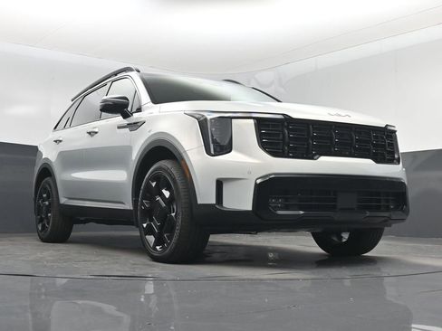 Certified 2026 Kia Sorento X-Line EX AWD/4WD image 32