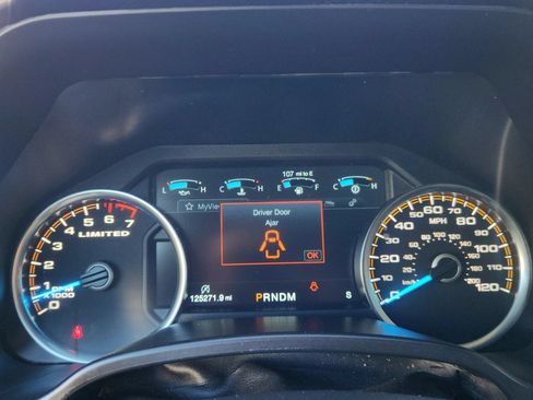 Used 2017 Ford F150 Limited AWD/4WD image 10