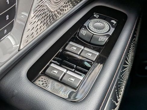 New 2026 Lincoln Nautilus Reserve AWD/4WD image 26
