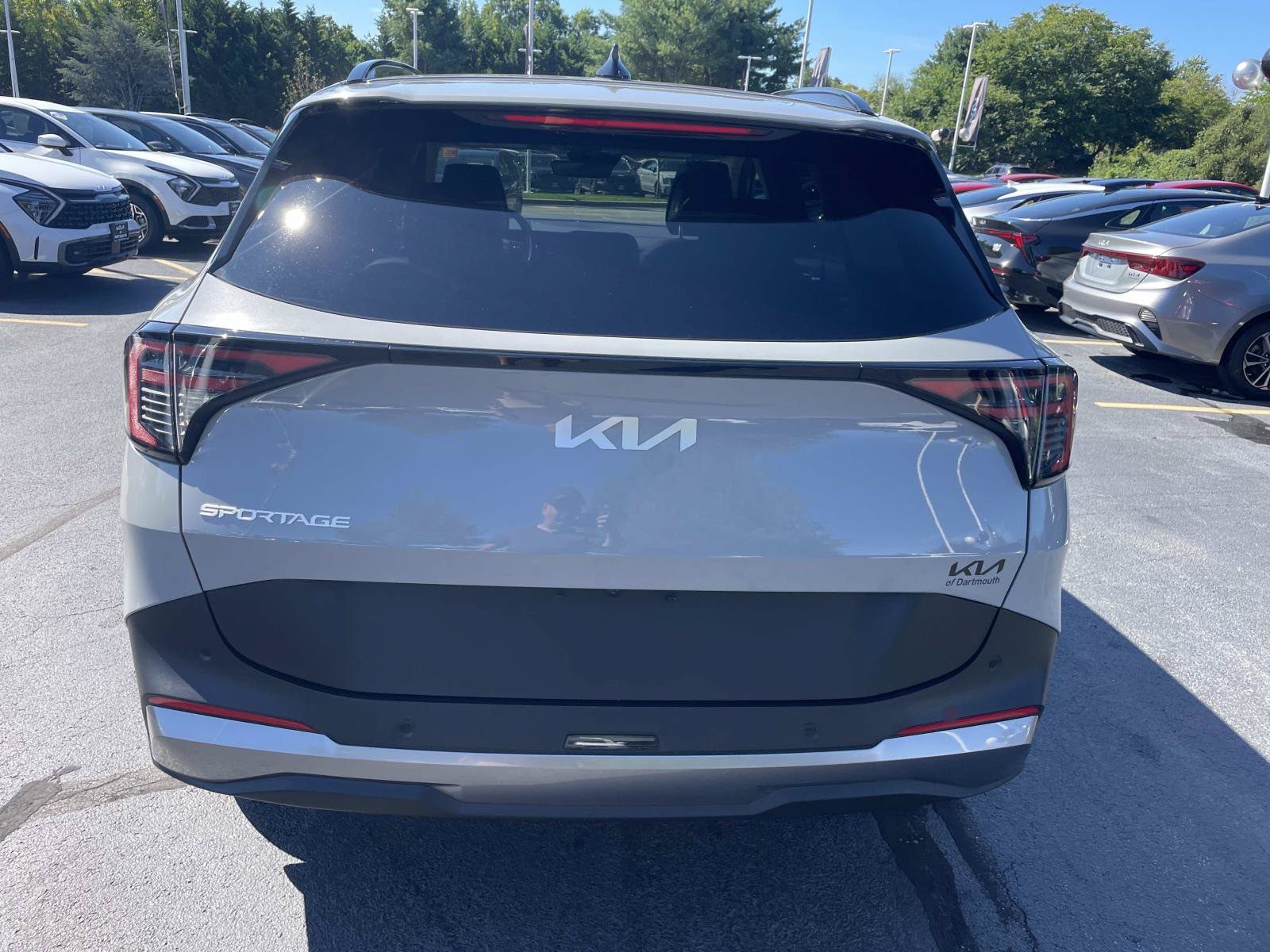 Used 2026 Kia Sportage EX w/ EX Panorama Roof Package FWD image 4