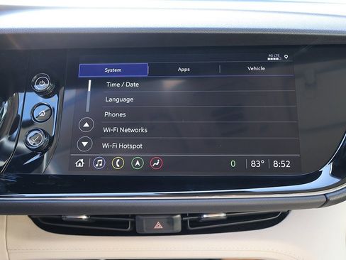 Used 2023 Buick Envision Avenir image 57