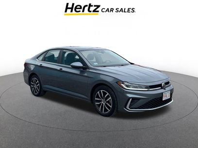 Used 2025 Volkswagen Jetta SE