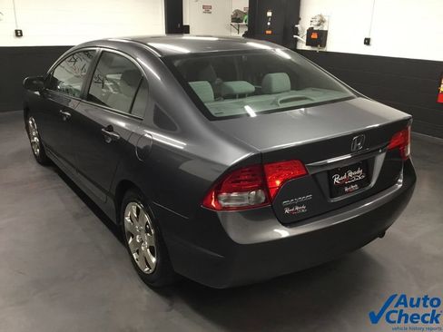 Used 2010 Honda Civic LX image 7