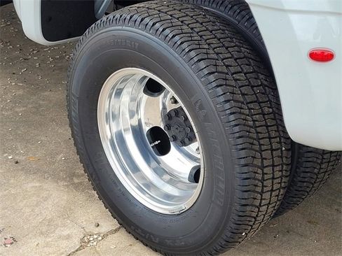 New 2026 Ford F350 XLT image 5