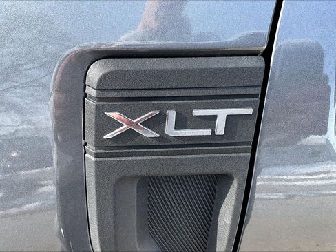 Used 2022 Ford Maverick XLT w/ XLT Luxury Package image 8