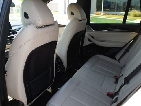 Used 2021 BMW X3 xDrive30i w/ Premium Package image 18