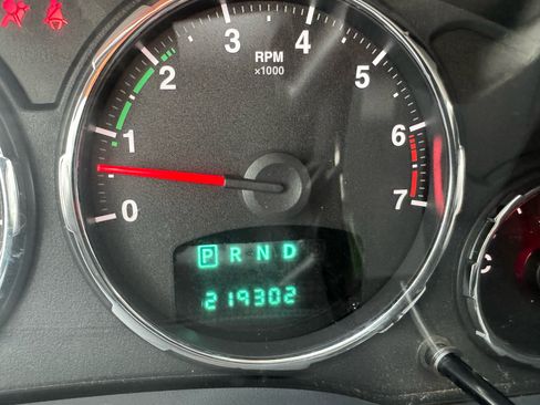 Used 2011 Jeep Liberty Limited w/ Tire & Wheel Group image 20