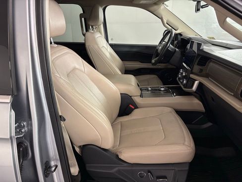 Used 2023 Ford Expedition Limited AWD/4WD image 49