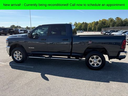 Used 2026 RAM 2500 Big Horn AWD/4WD image 8