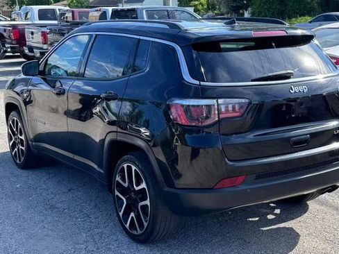 Used 2020 Jeep Compass Limited FWD image 3