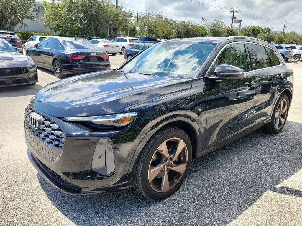 Used 2025 Audi Q5 Prestige AWD/4WD image 3