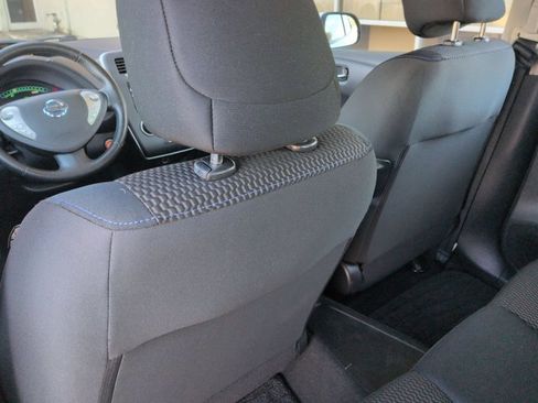 Used 2015 Nissan Leaf S w/ Charge Package image 16