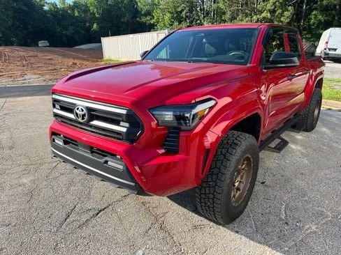 Used 2025 Toyota Tacoma SR RWD image 2