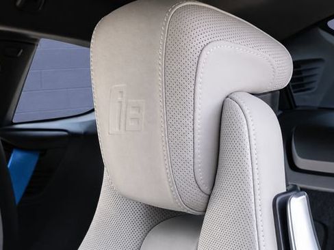 Used 2014 BMW i8 AWD/4WD image 11