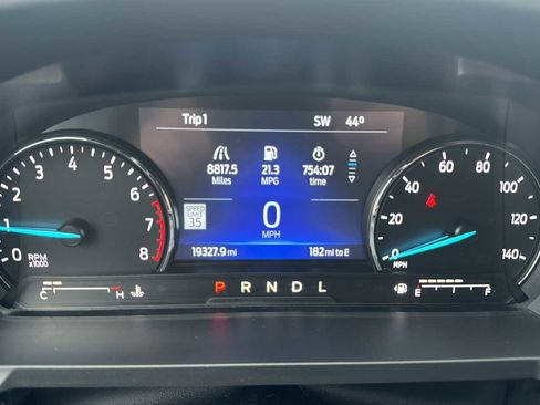 Used 2022 Ford Explorer Limited w/ Equipment Group 301A image 29