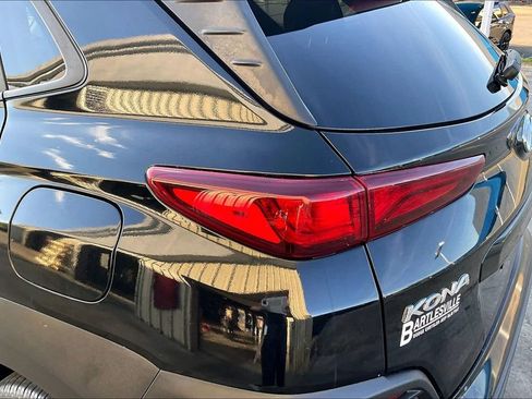 Used 2019 Hyundai Kona SEL image 28