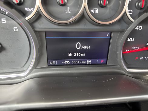 Used 2021 Chevrolet Silverado 1500 LT image 21