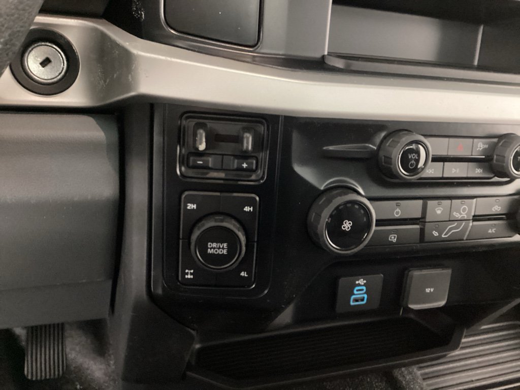 New 2026 Ford F350 XL w/ XL Off-Road Package AWD/4WD image 17