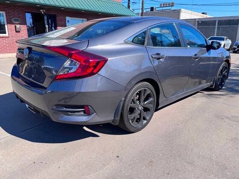 Used 2019 Honda Civic Sport image 4
