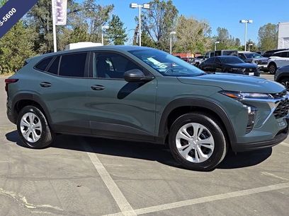 New 2026 Chevrolet Trax LS w/ Driver Confidence Package